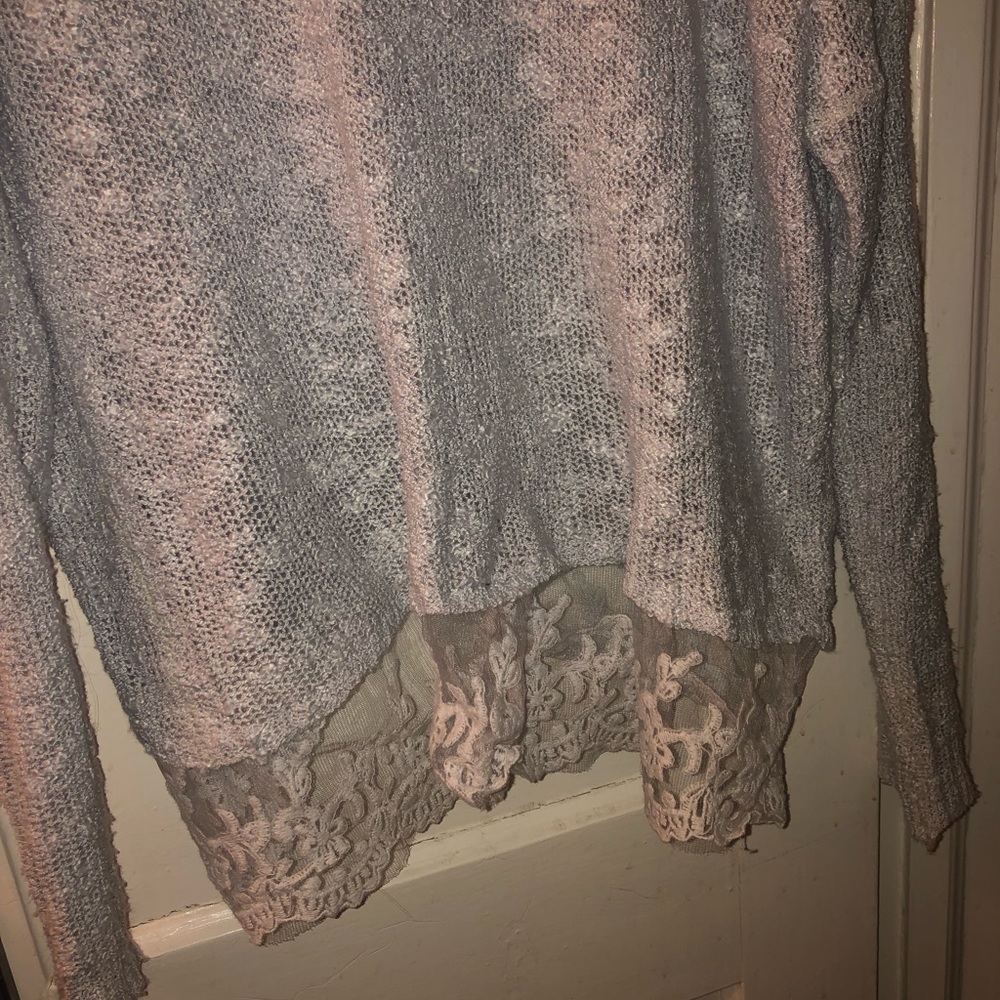 Sweater - Picture 4 of 4